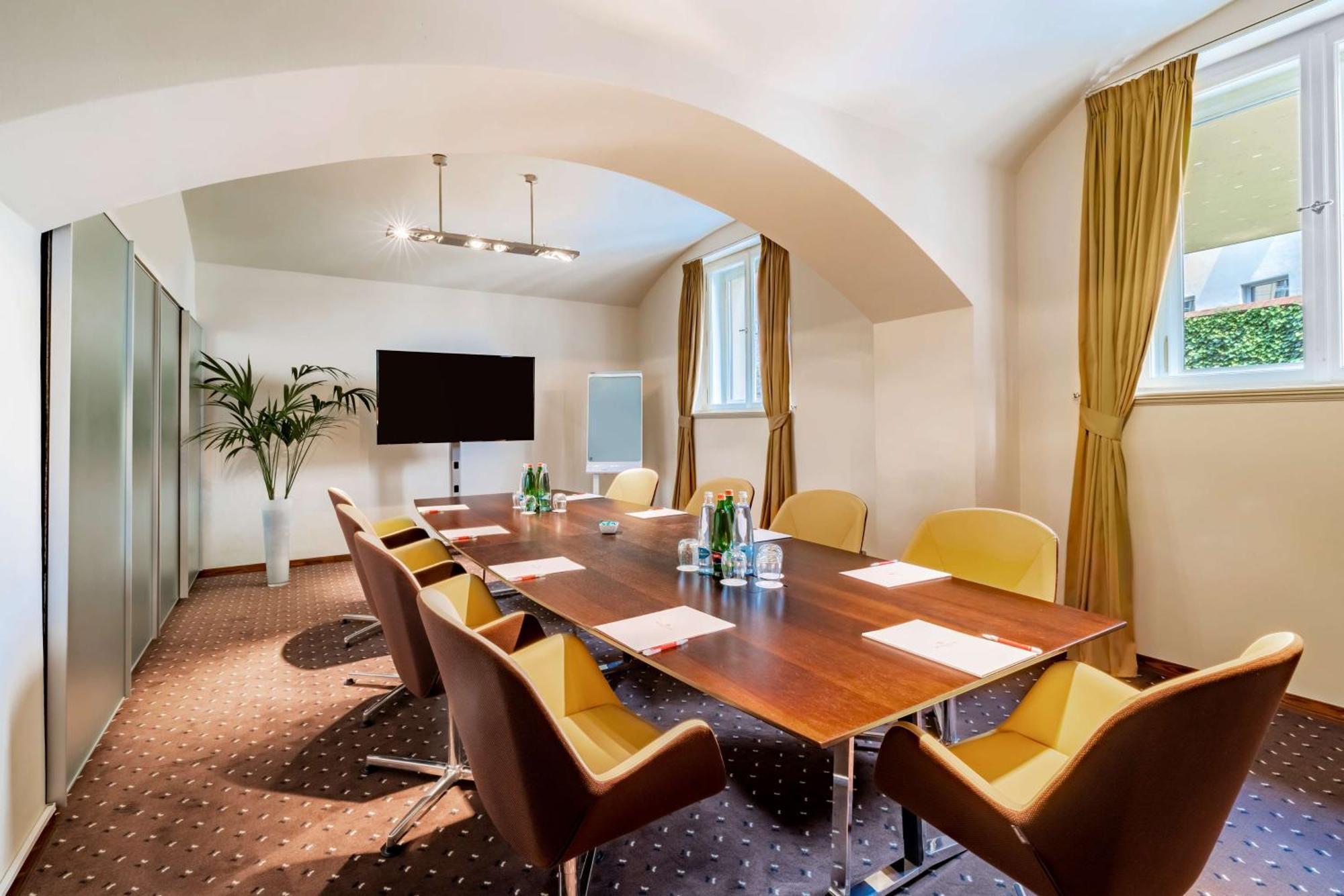 Nh Collection Carlo Iv Hotel Praag