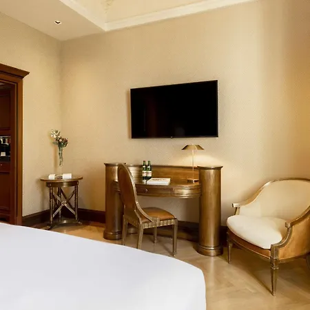 Nh Collection Prague Carlo IV Hotel Exterior photo
