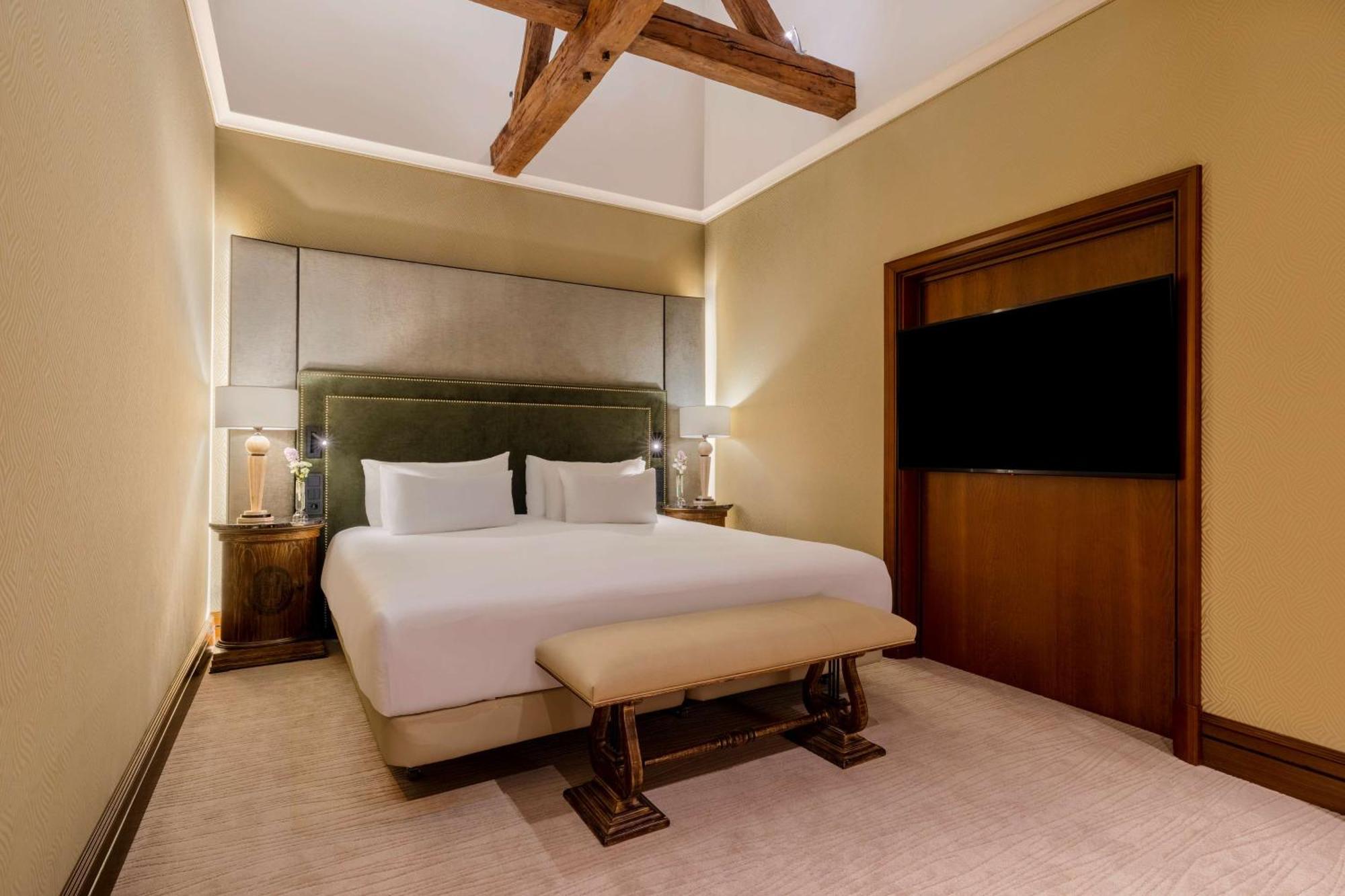 Hotel Nh Collection Carlo Iv Praga