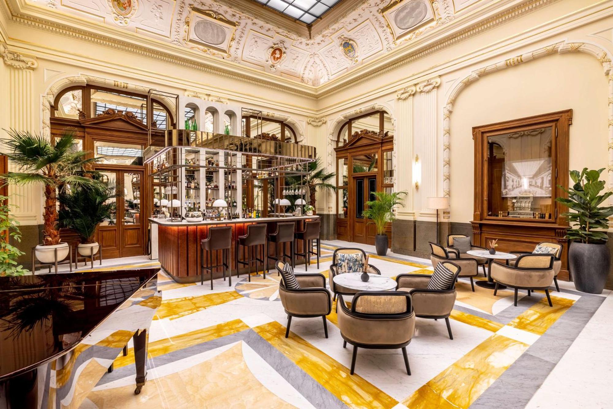 Hotel Nh Collection Carlo Iv