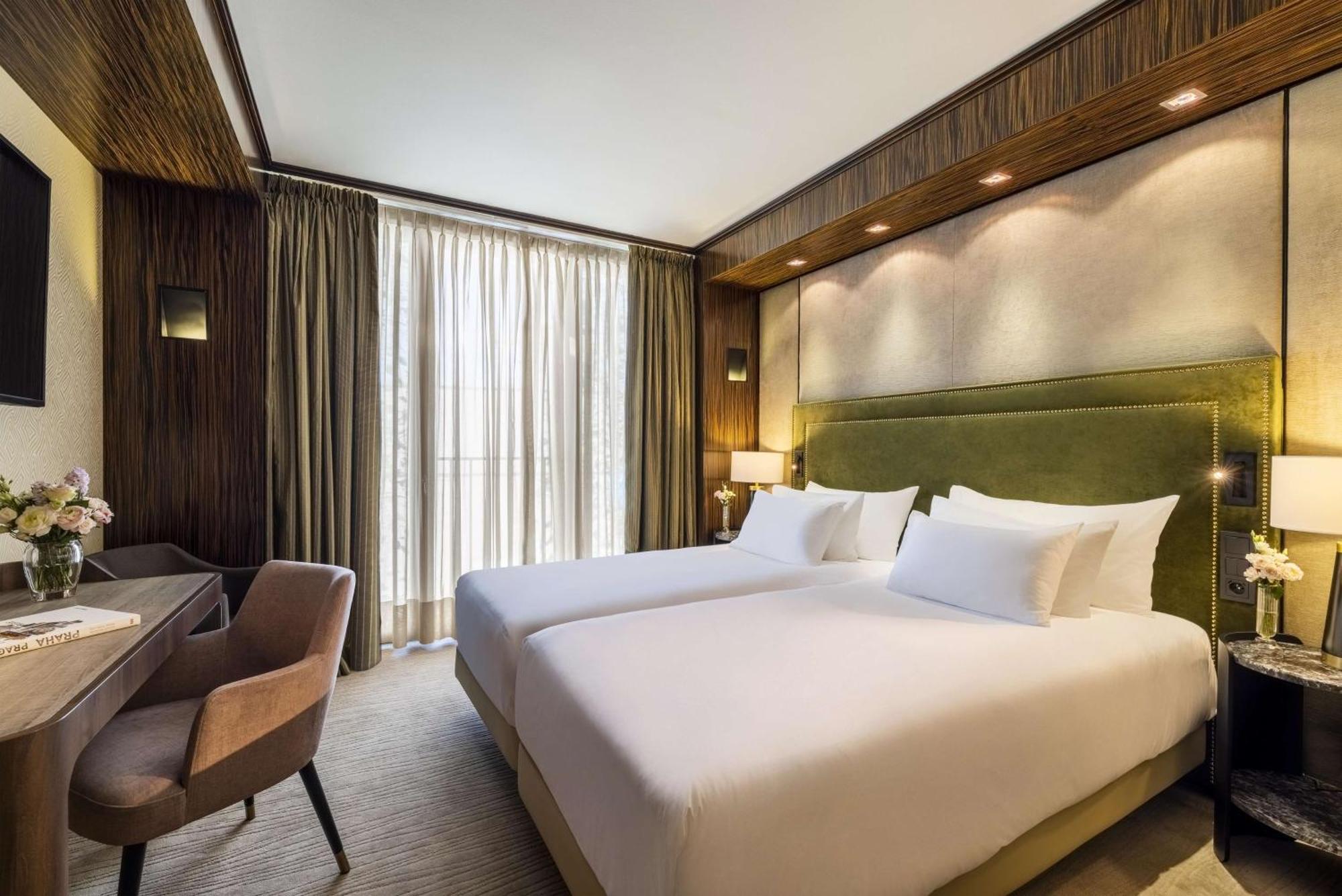 Hotel Nh Collection Carlo Iv Praga